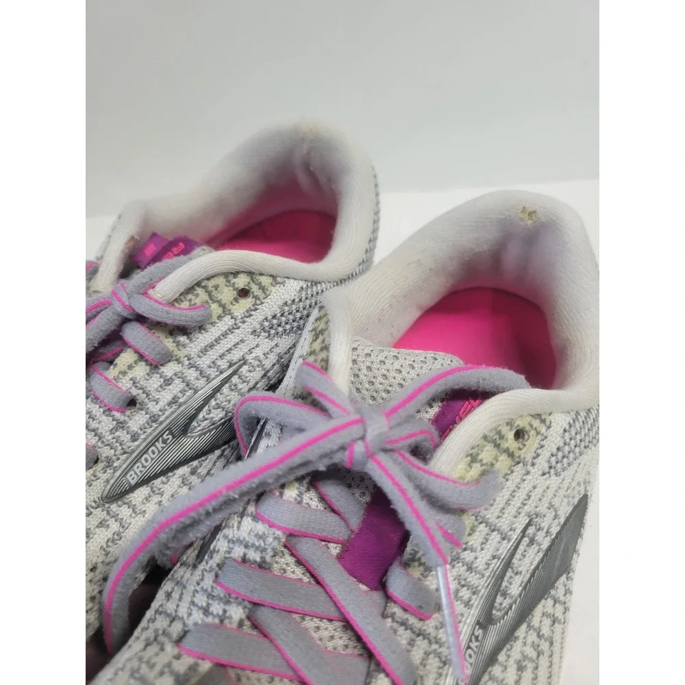 Brooks Revel‎ 2 Womens Running Shoes Grey Pink Knit Mesh Sneakers 1202811B058